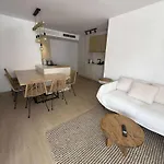 Large Terrace -near -torremolinos By Budha 公寓